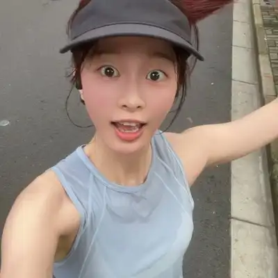 曾彤